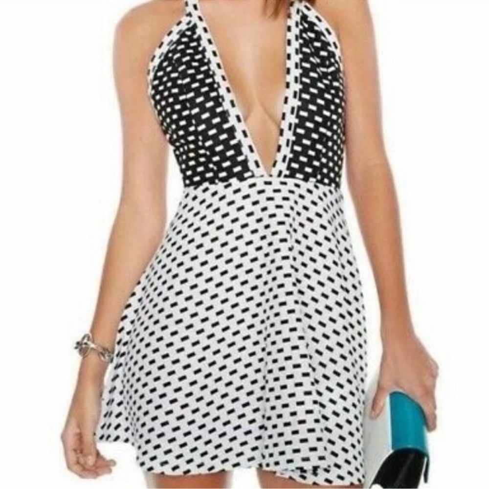 Nasty Gal‎ plunging Neckline Pattern Dress​​